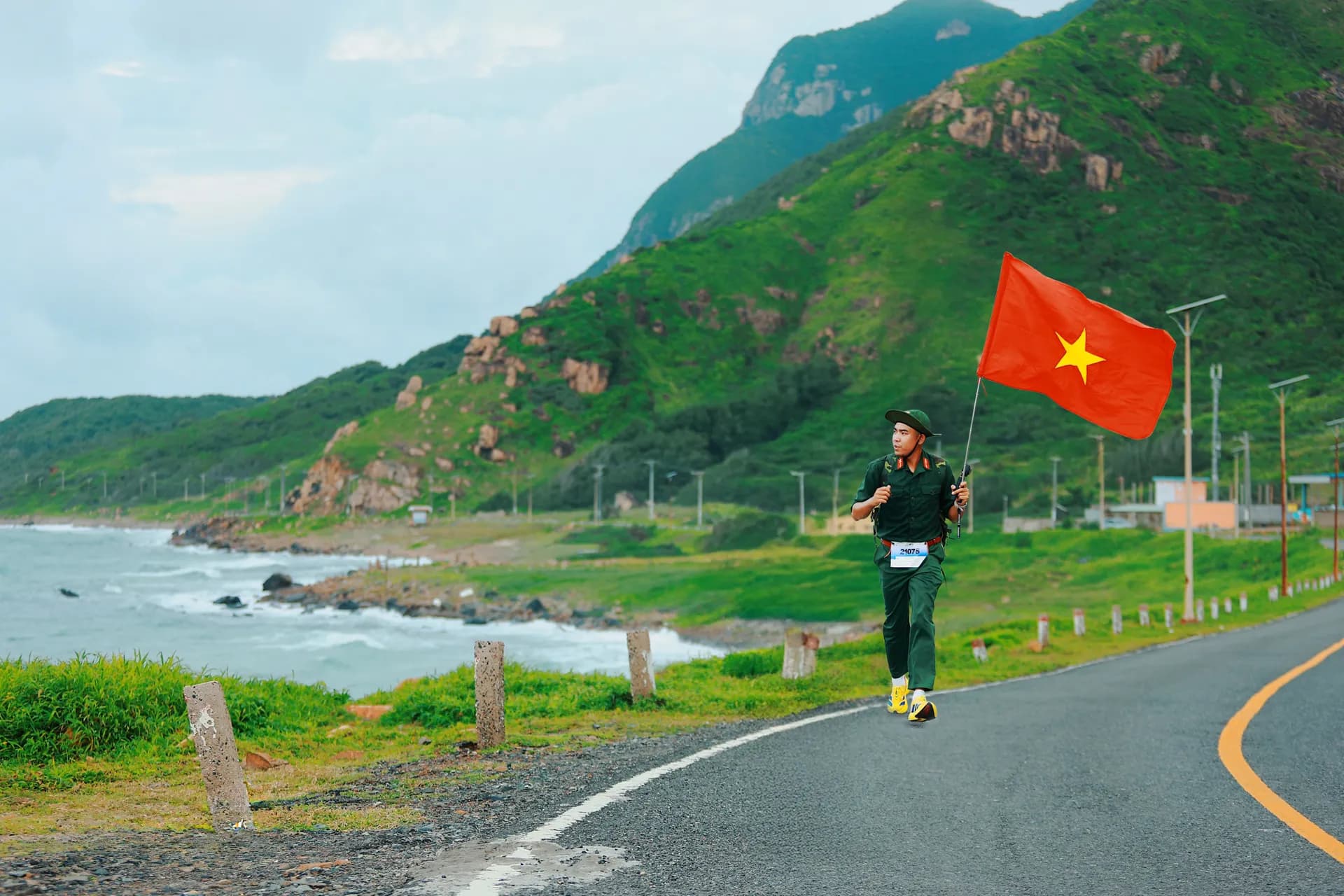Hơn 500 trái tim hòa nhịp chạy bộ vì rùa biển tại Save Turtles Run 2025