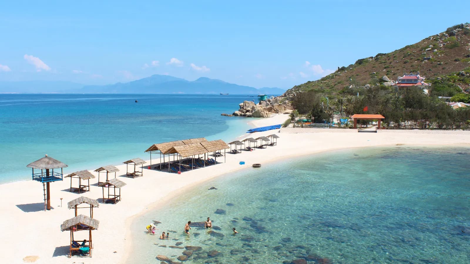 Đảo Yến - Bãi Đôi đẹp quên lối về