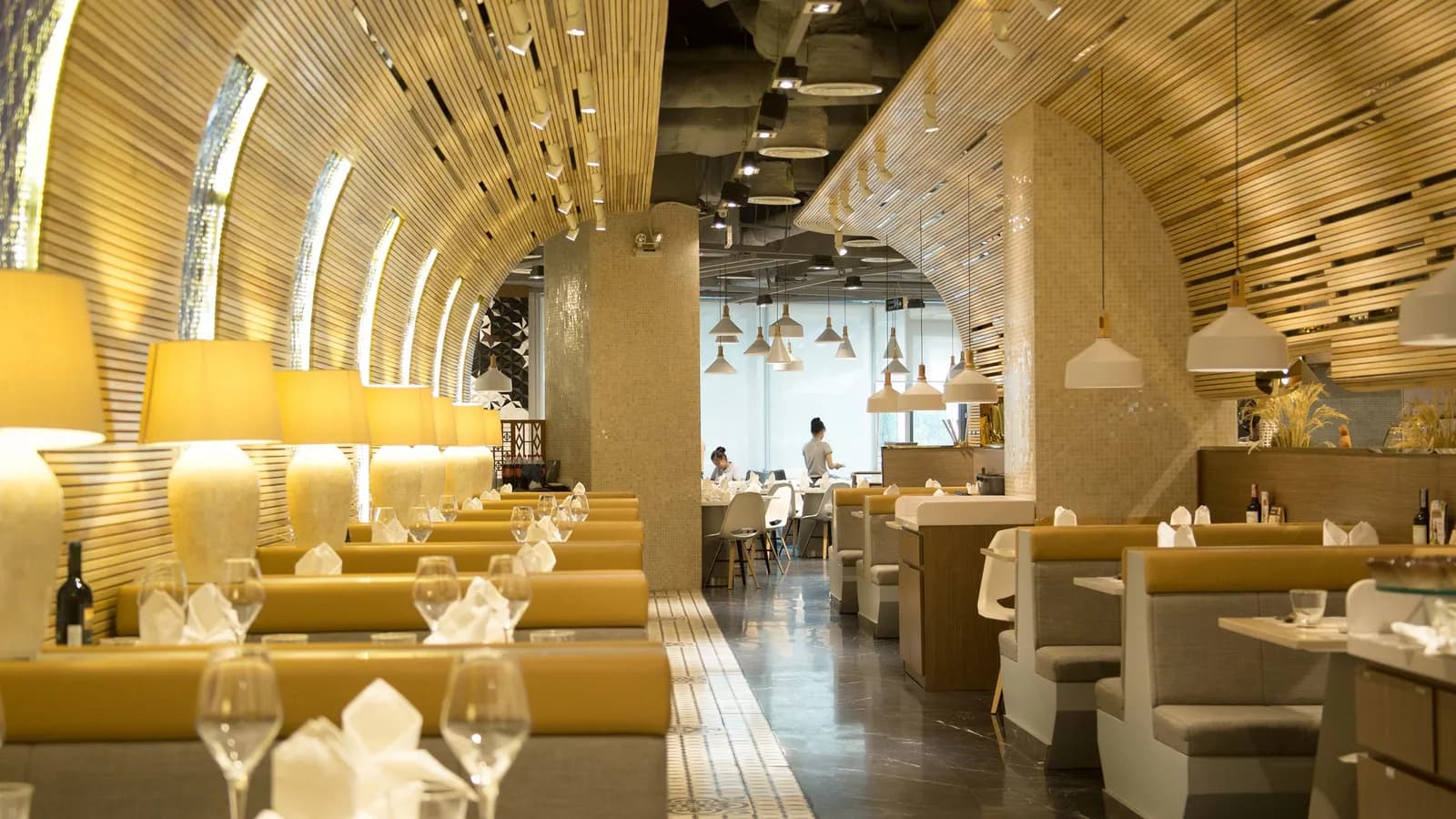 Lạc giữa thiên đường ẩm thực Á-Âu Tại Hoàng Yến Buffet Premier