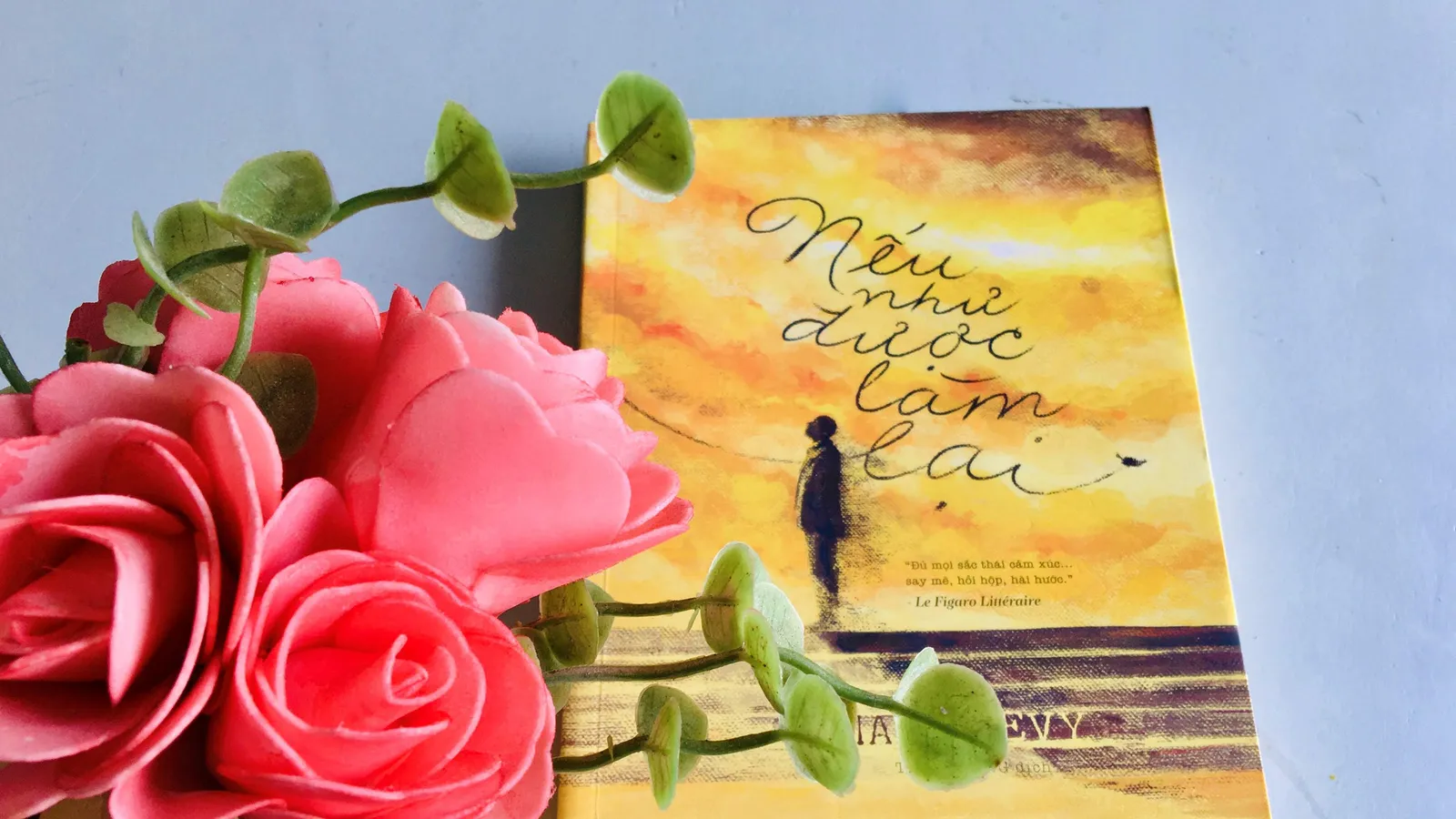 Suy tư cùng những trang sách "Nếu như được làm lại"