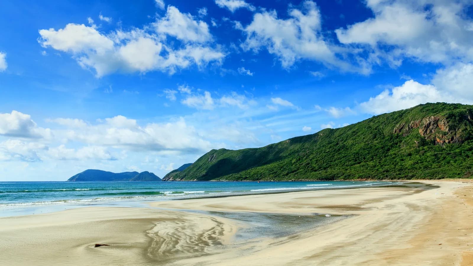 Không thể bỏ qua tour khám phá 05 đảo du lịch trải dài Việt Nam 