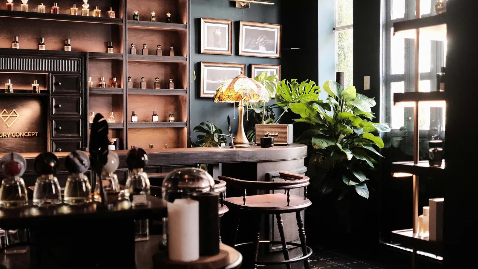 Du Bar: Concept bar với mùi hương nước hoa niche