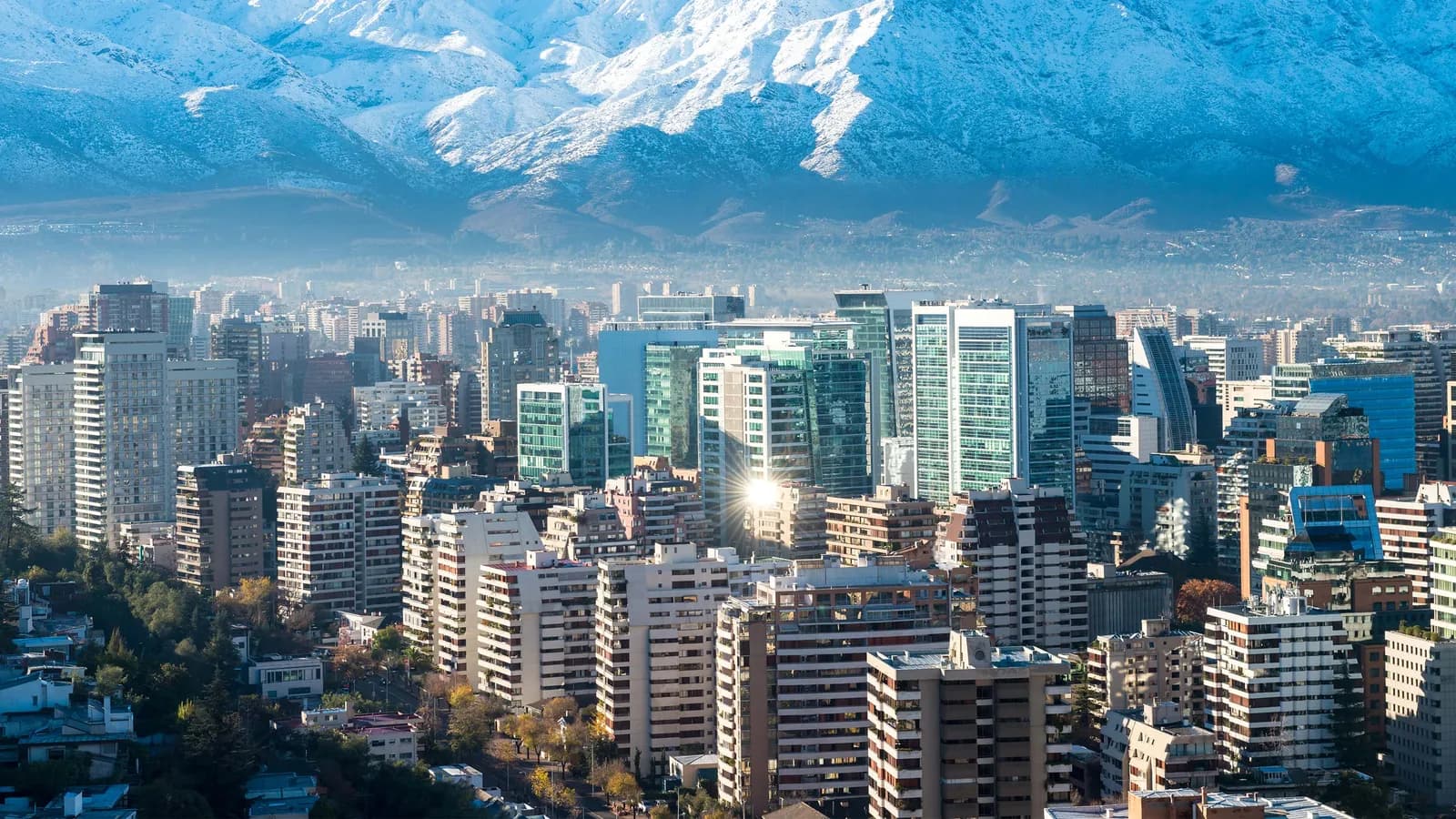 Chile trở thành quốc gia Mỹ Latinh đầu tiên cấm sử dụng nhựa một lần 