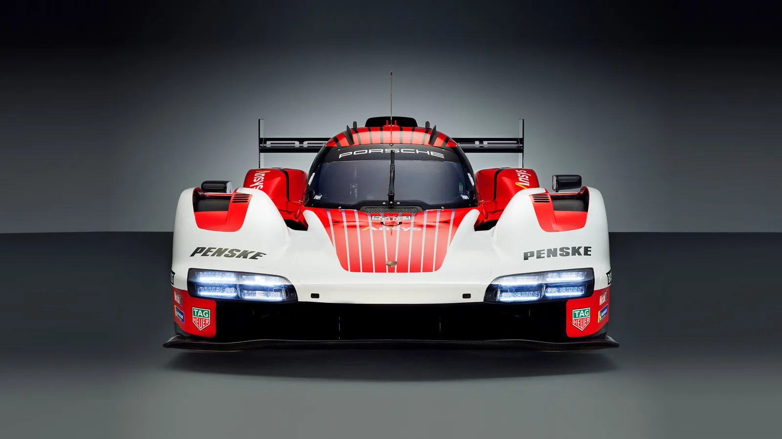 Hành trình toàn cầu của Porsche Penske Motorsport với nguyên mẫu 963 mới