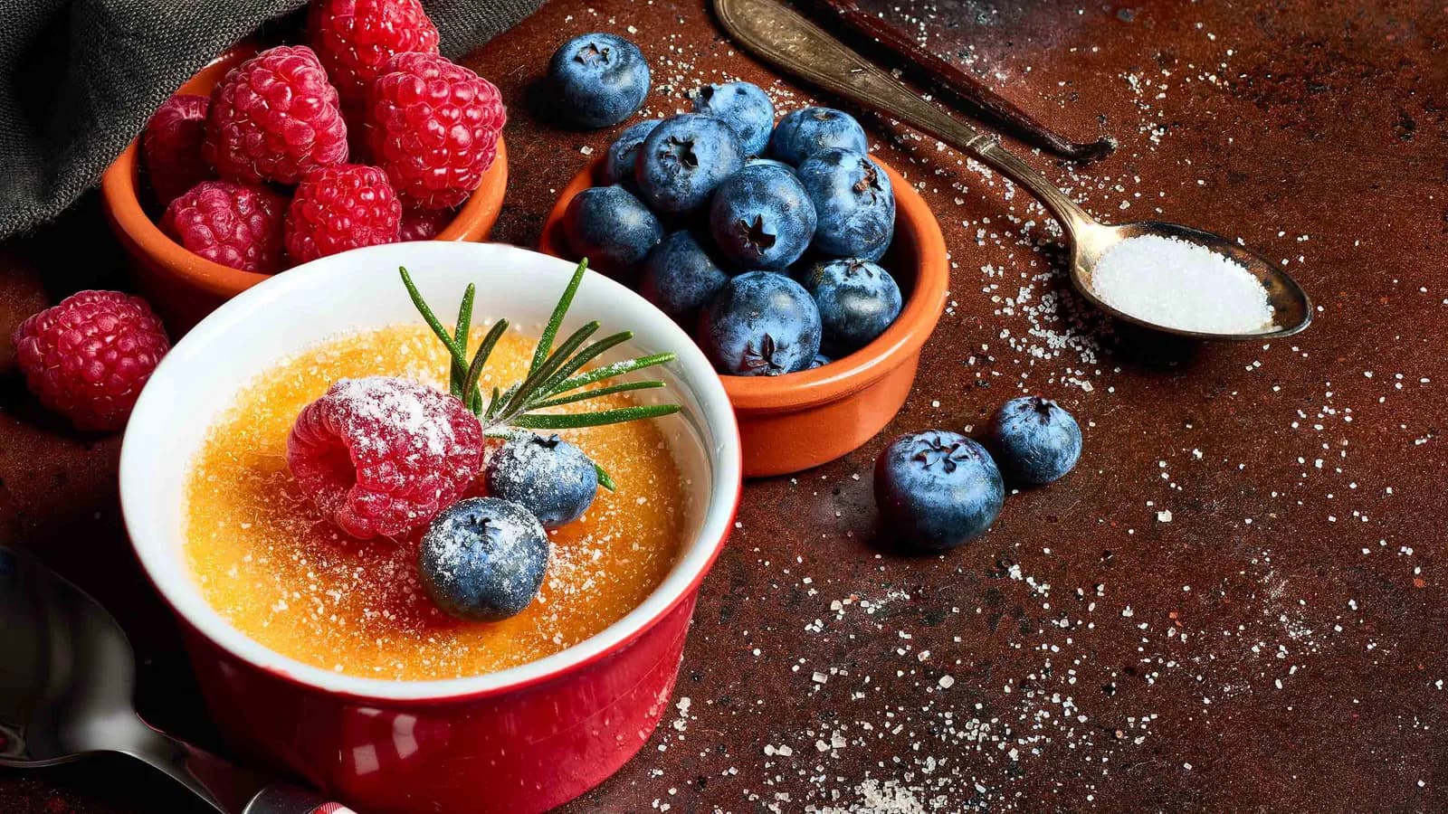 Dessert Crème Brûlée: món tráng miệng nổi tiếng và câu chuyện của ba quốc gia