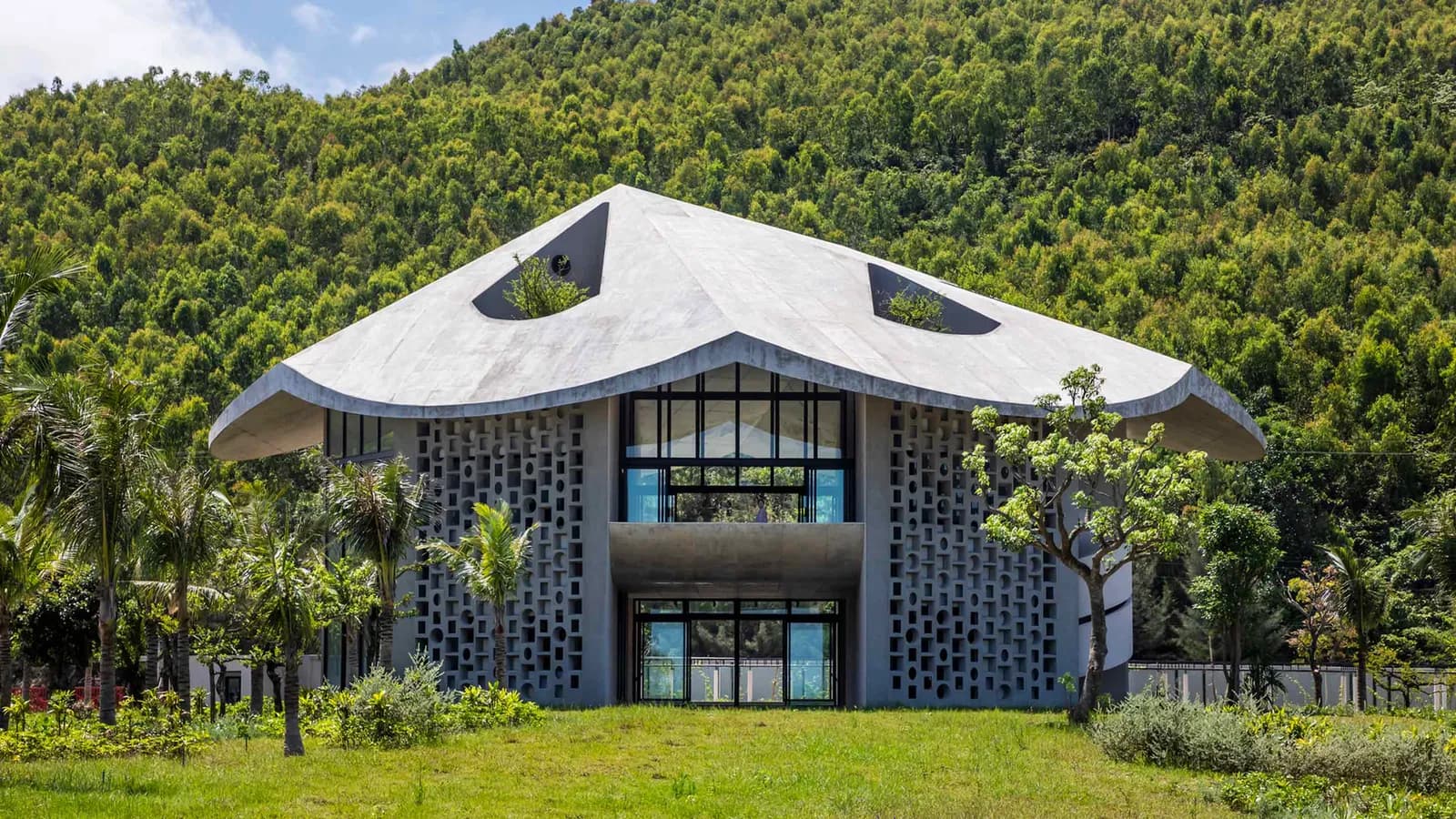 The Kaleidoscope: Kính vạn hoa ở Quảng Bình 