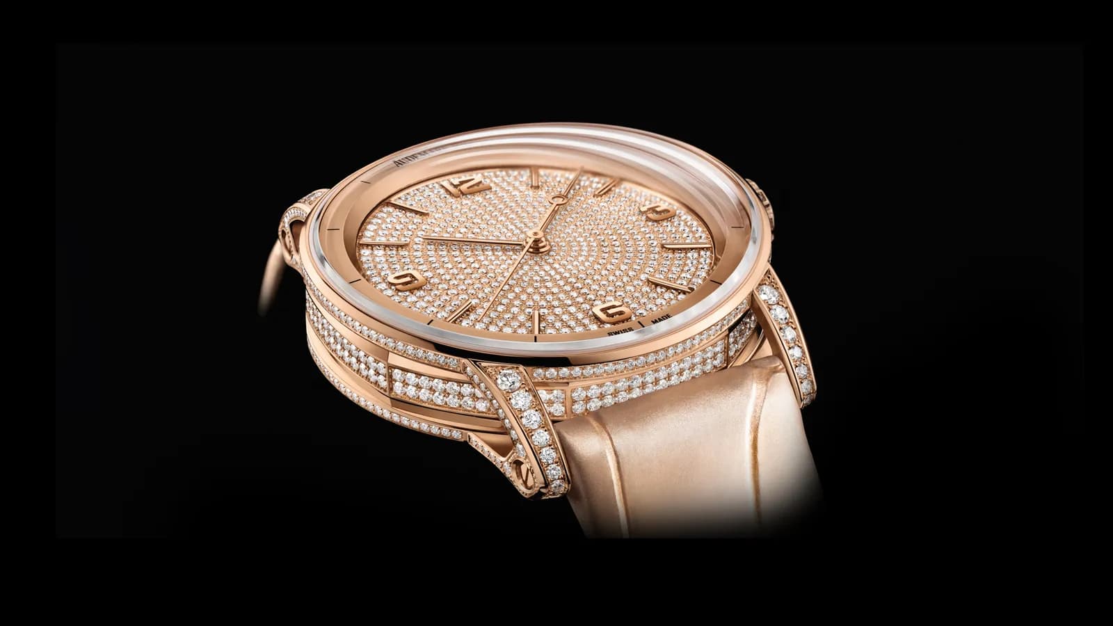 Phái đẹp và cuốn tự truyện đầy duyên dáng của Audemars Piguet