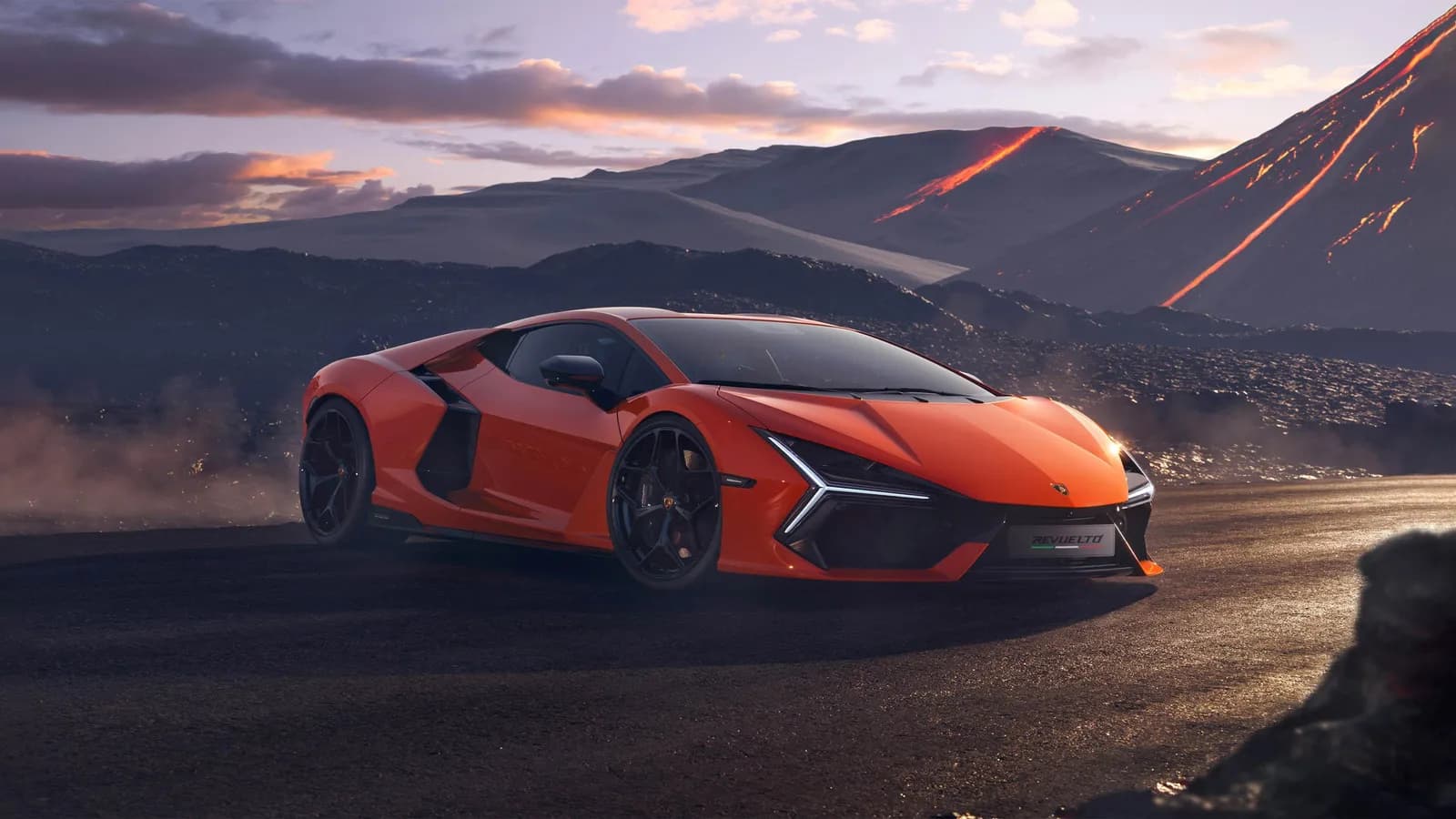 Lamborghini Revuelto – Siêu xe thể thao V12 hybrid HPEV đầu tiên của thương hiệu 