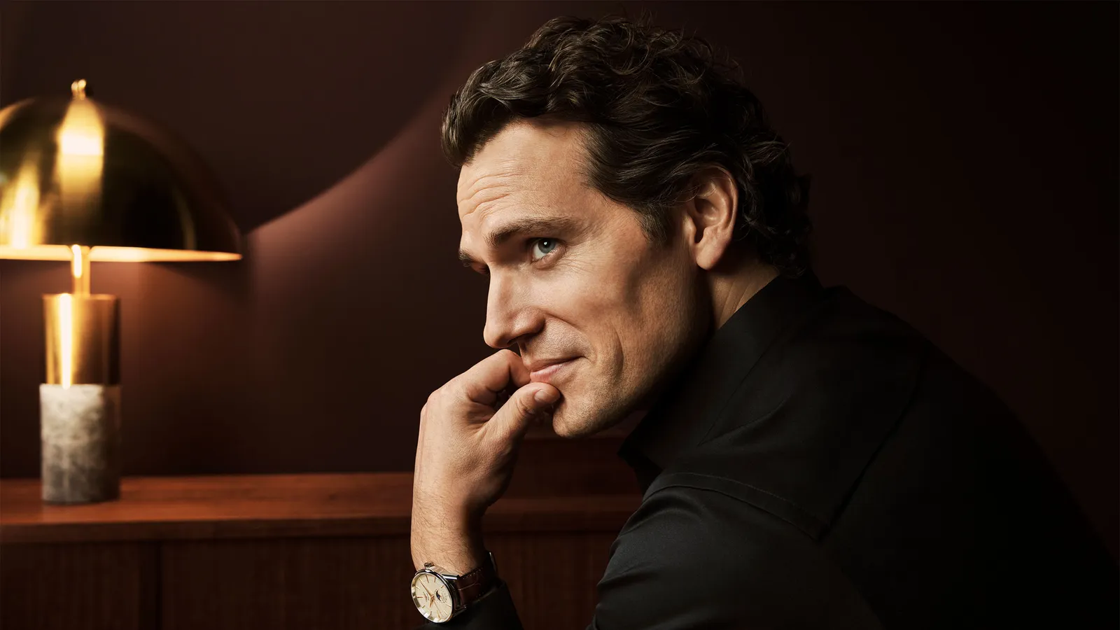 Tài tử Henry Cavill trở thành "Đại sứ thanh lịch" của Longines