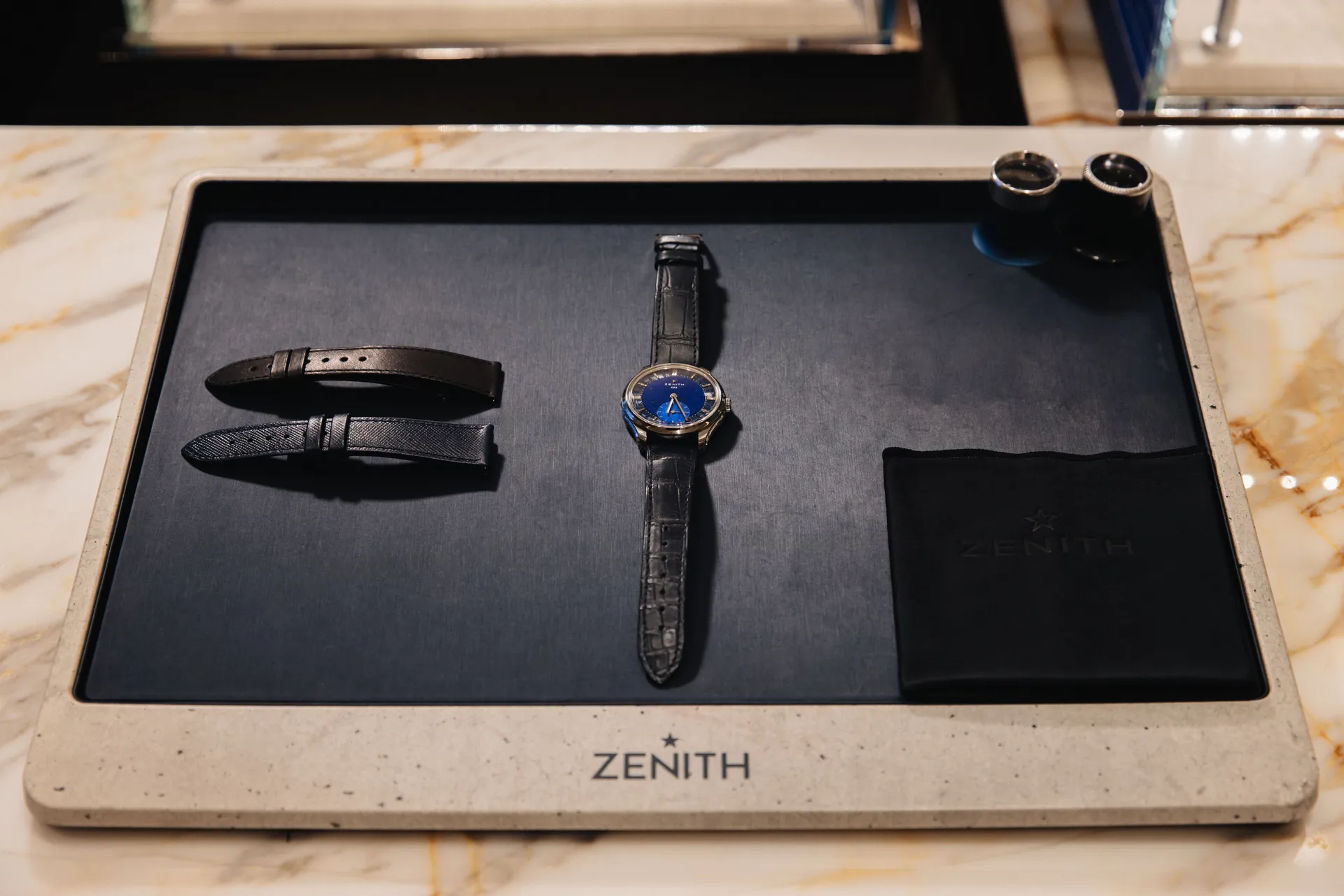 Zenith G.F.J. Calibre 135: Khuấy động ký ức vàng son