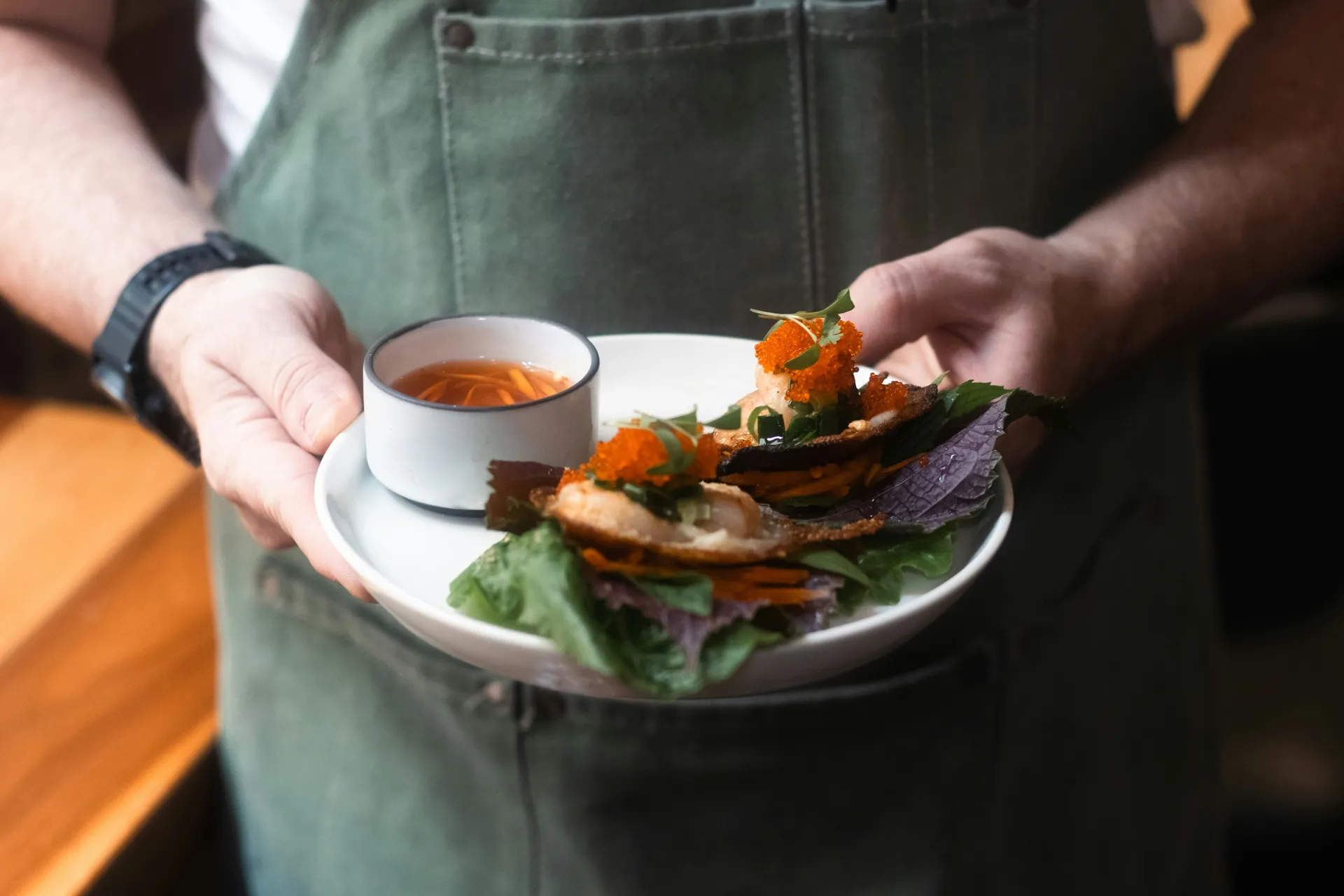 Giải mã xu hướng "Street Food Couture"