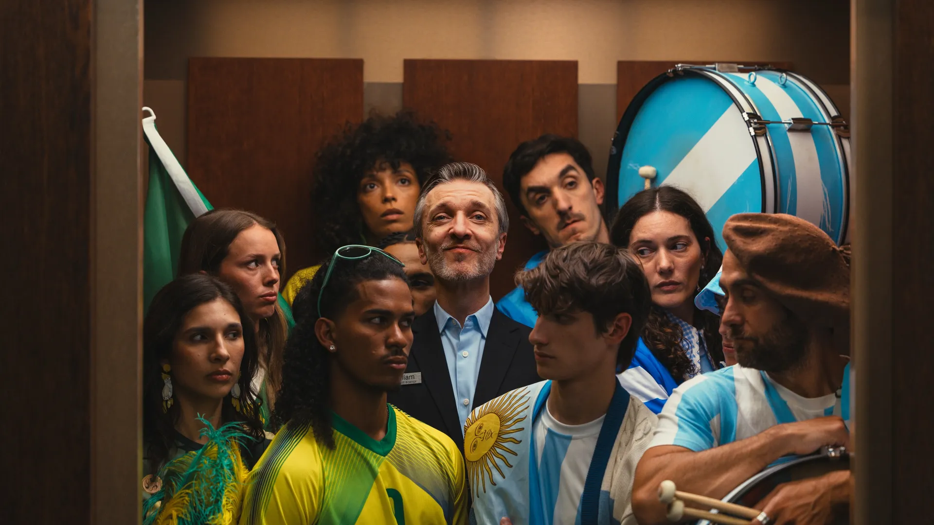 Marriott Bonvoy kết hợp cùng Erling Haaland và Vinicius Júnior chào World Cup