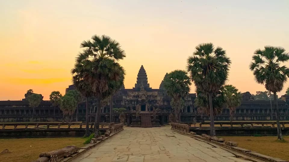 Lạc lối ở Angkor huyền bí