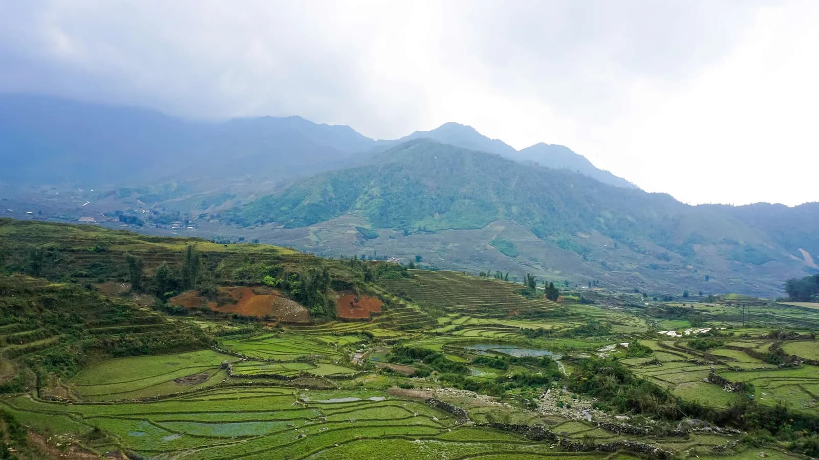 Dừng chân một tí ở Y Tý