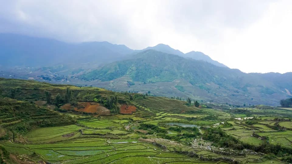 Dừng chân một tí ở Y Tý
