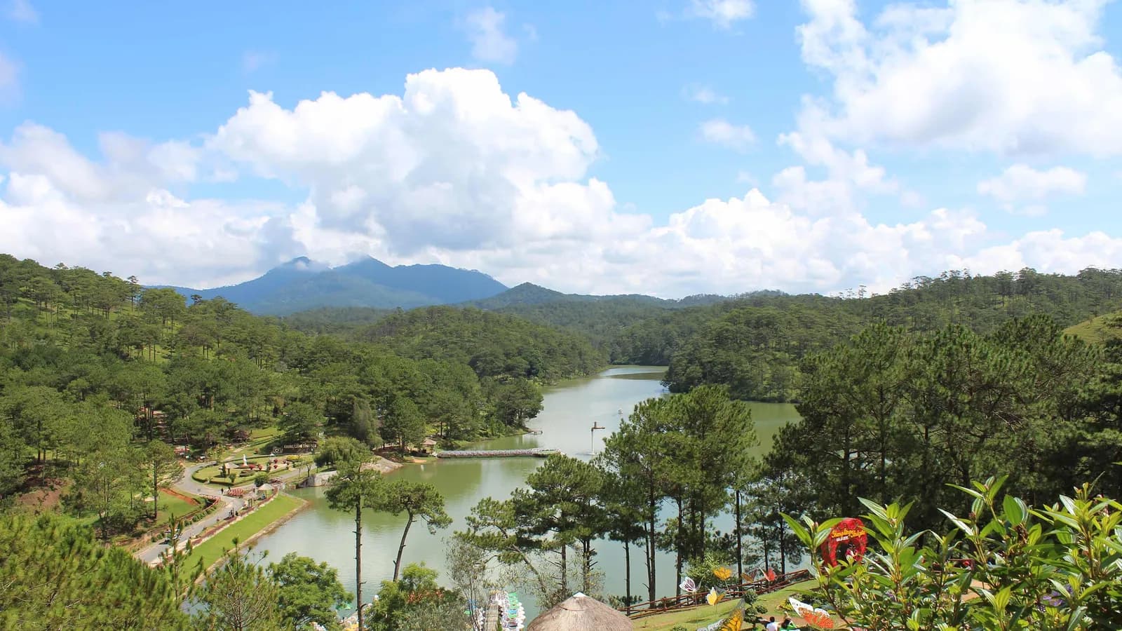 Em ơi Đà Lạt bây giờ thế nào!