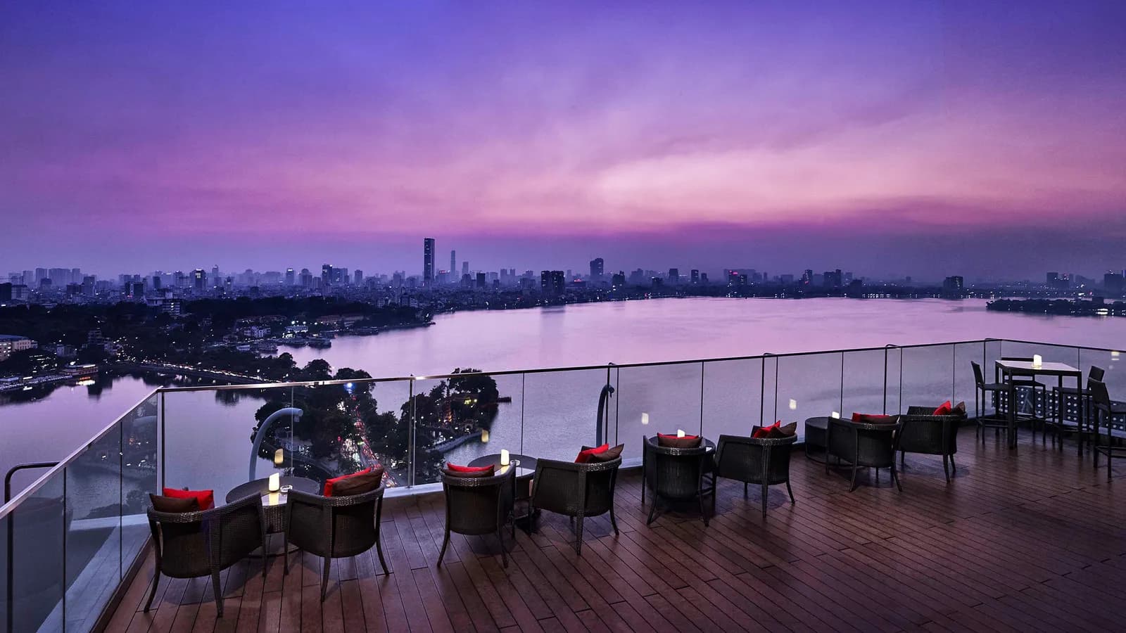 Tận hưởng kỳ nghỉ đẳng cấp cùng gia đình tại Pan Pacific Hanoi
