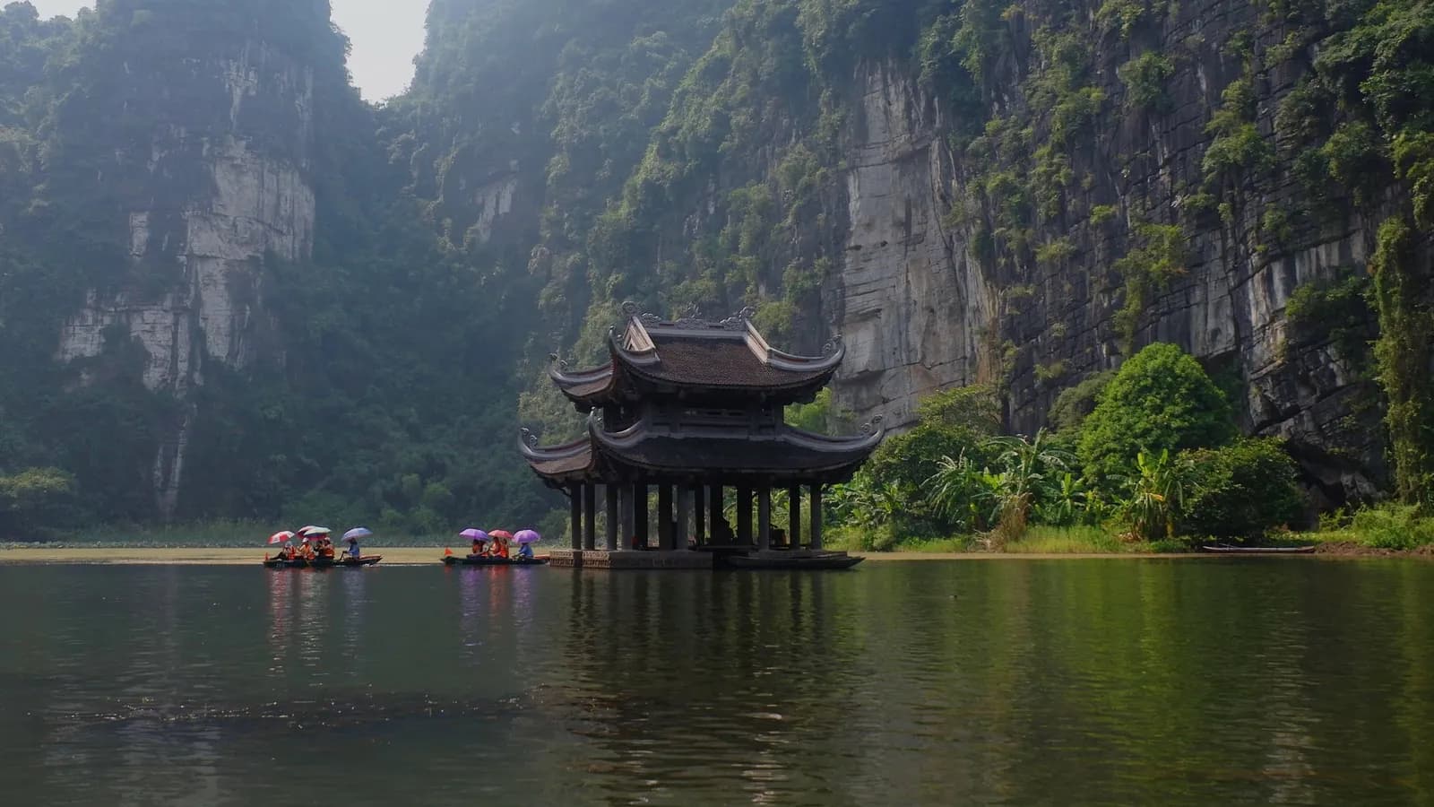 Ngoảnh lại Hoa Lư