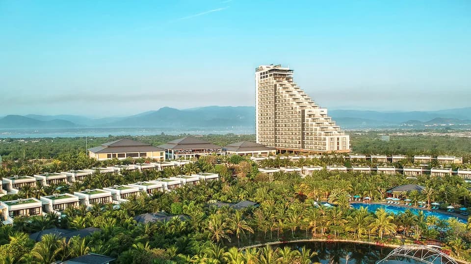 Vui tết Tân Sửu 2021 tại Duyên Hà Resort Cam Ranh