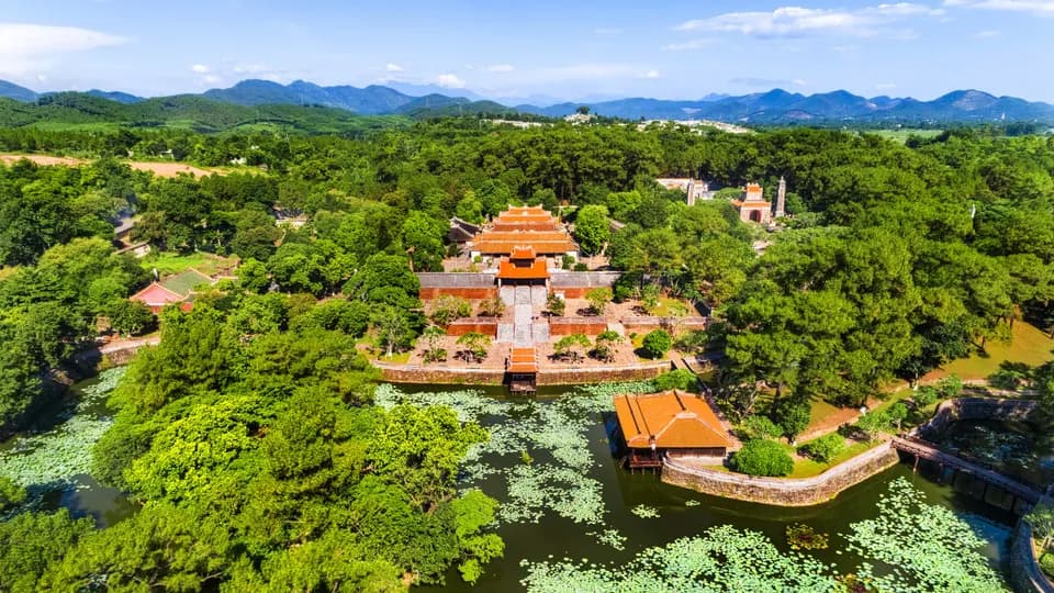 Những điều tuyệt vời bạn nhất định phải làm khi ghé thăm Cố đô
