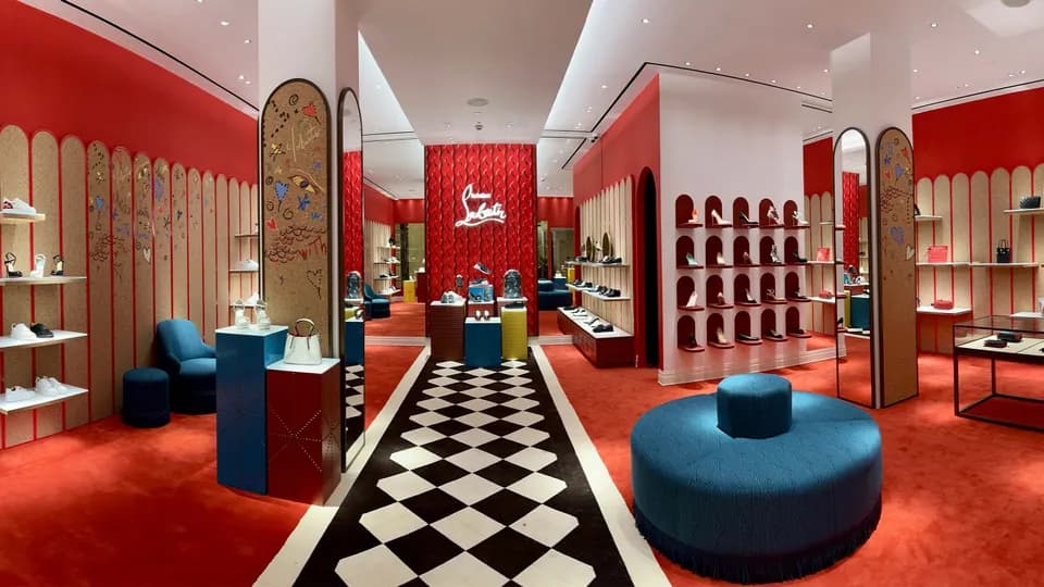 Christian Louboutin chính thức khai trương cửa hàng đầu tiên tại TP. HCM