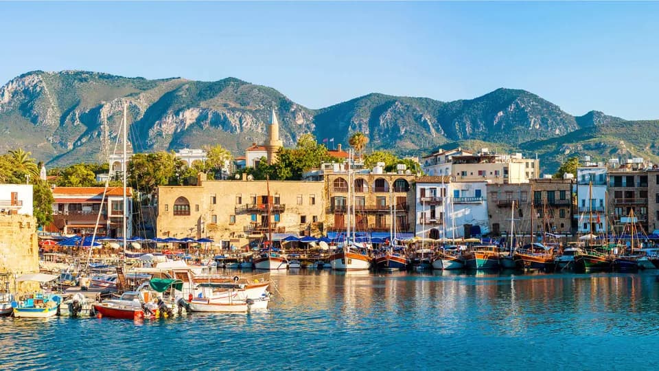 Quốc đảo Cyprus: vùng đất tình yêu của nữ thần Hy Lạp Aphrodite