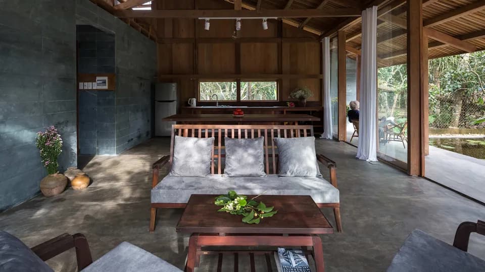 Hachi Lily House - Chốn an yên ở ngoại ô thành phố Huế