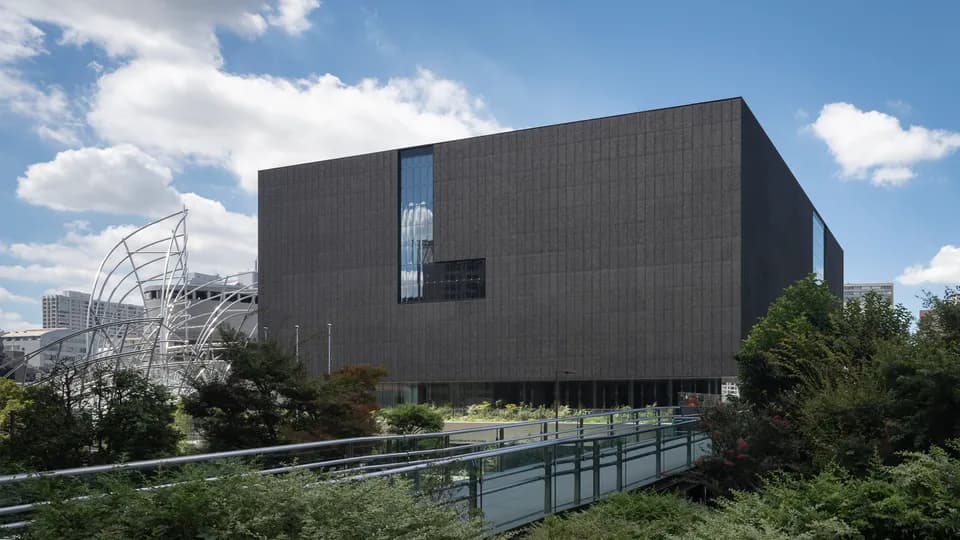 Bảo tàng nghệ thuật Nakanoshima - Biểu tượng mới của Aqua Metropolis Osaka