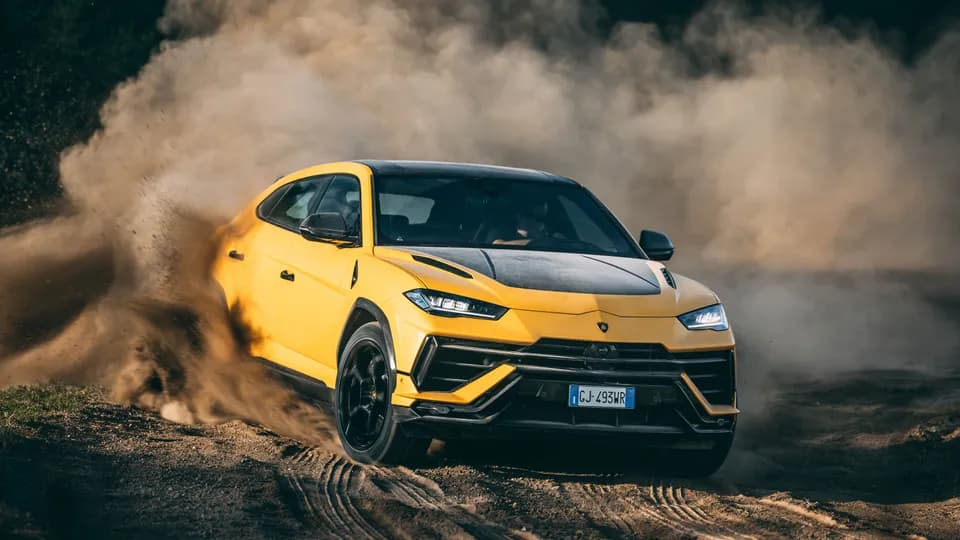 Lamborghini công bố năm 2022 thành công nhất lịch sử