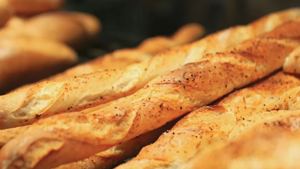Baguette: Niềm kiêu hãnh của ẩm thực Pháp