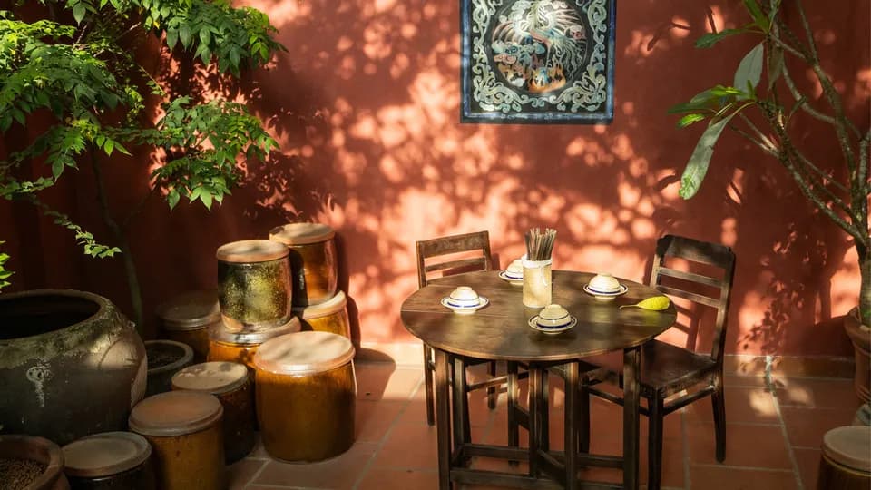 Điểm danh 5 nhà hàng đậm đà hương vị Việt