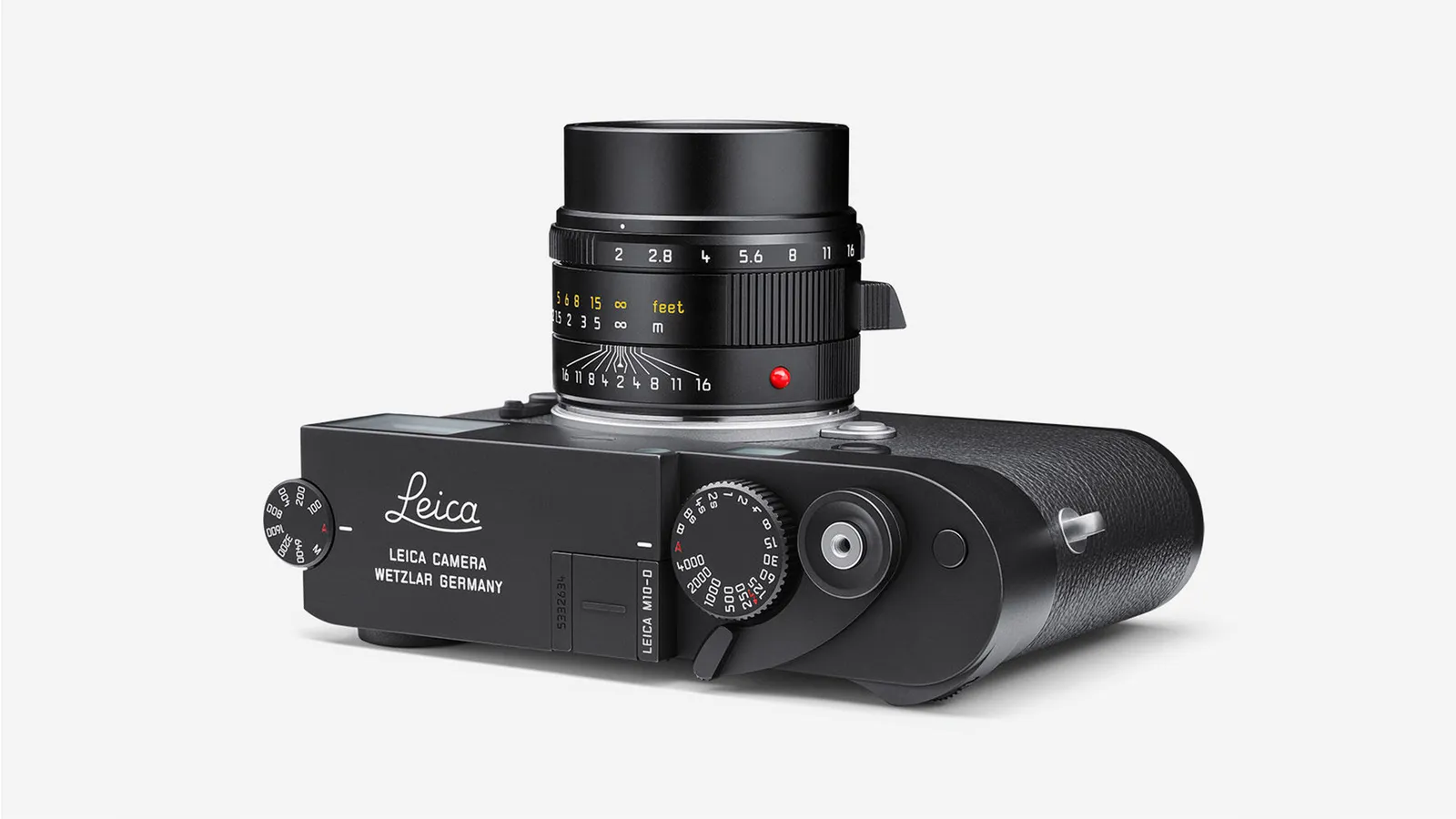 Leica M10-D: Body Digital, Analog Soul