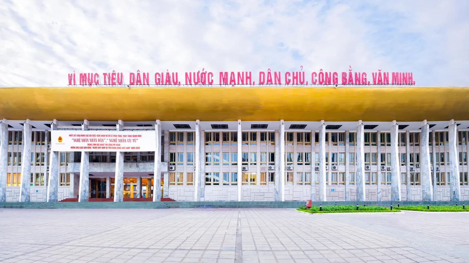 Cung Việt - Xô: Trái tim nghệ thuật giữa đất Thủ Đô