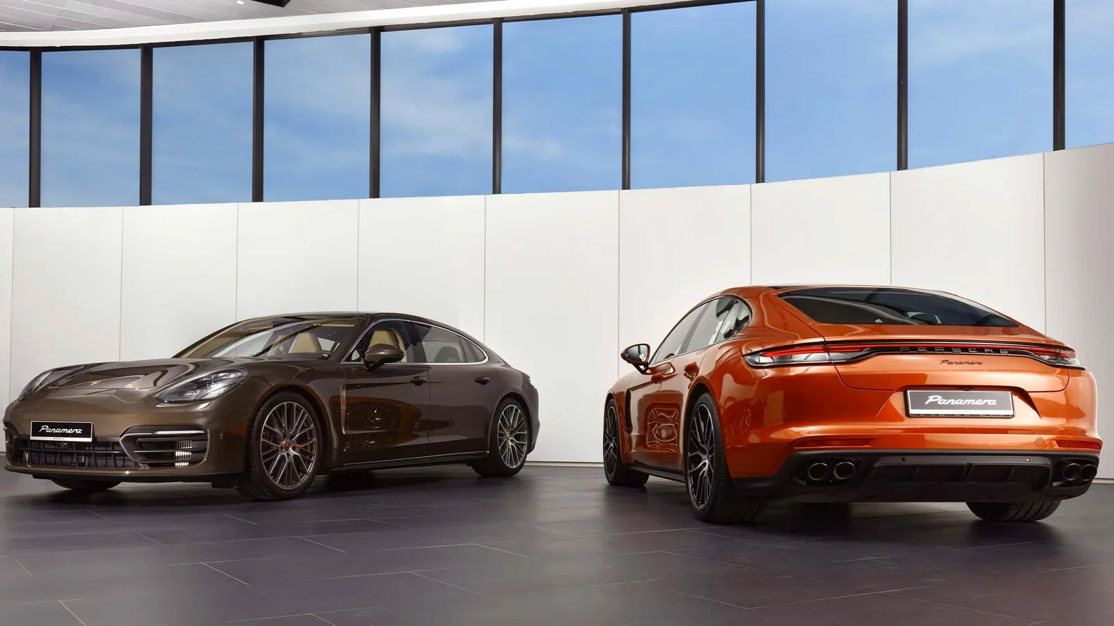 Porsche Panamera phiên bản nâng cấp ra mắt thị trường Việt Nam, giá từ 5,3 tỷ đồng