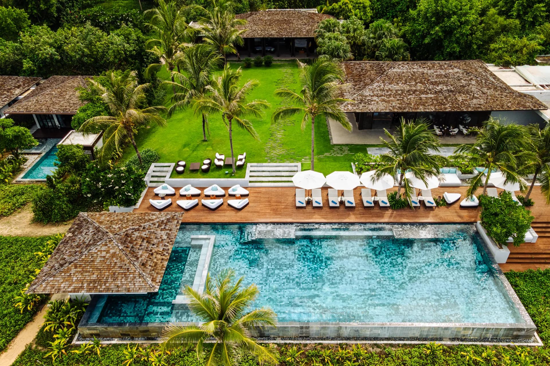 Anantara Hội An Resort và Anantara Quy Nhơn Villas lọt vào danh sách 500 khách sạn tốt nhất toàn cầu 2026