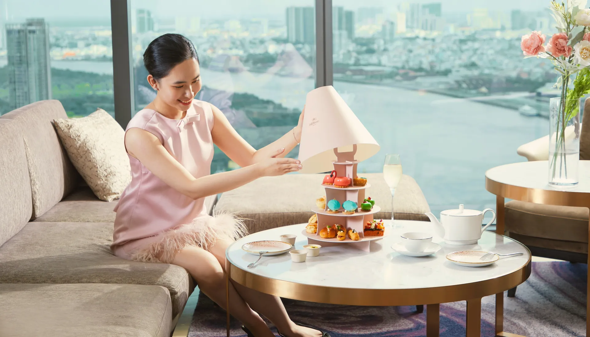 Thưởng thức ẩm thực tháng 10 đặc sắc tại Hilton Saigon