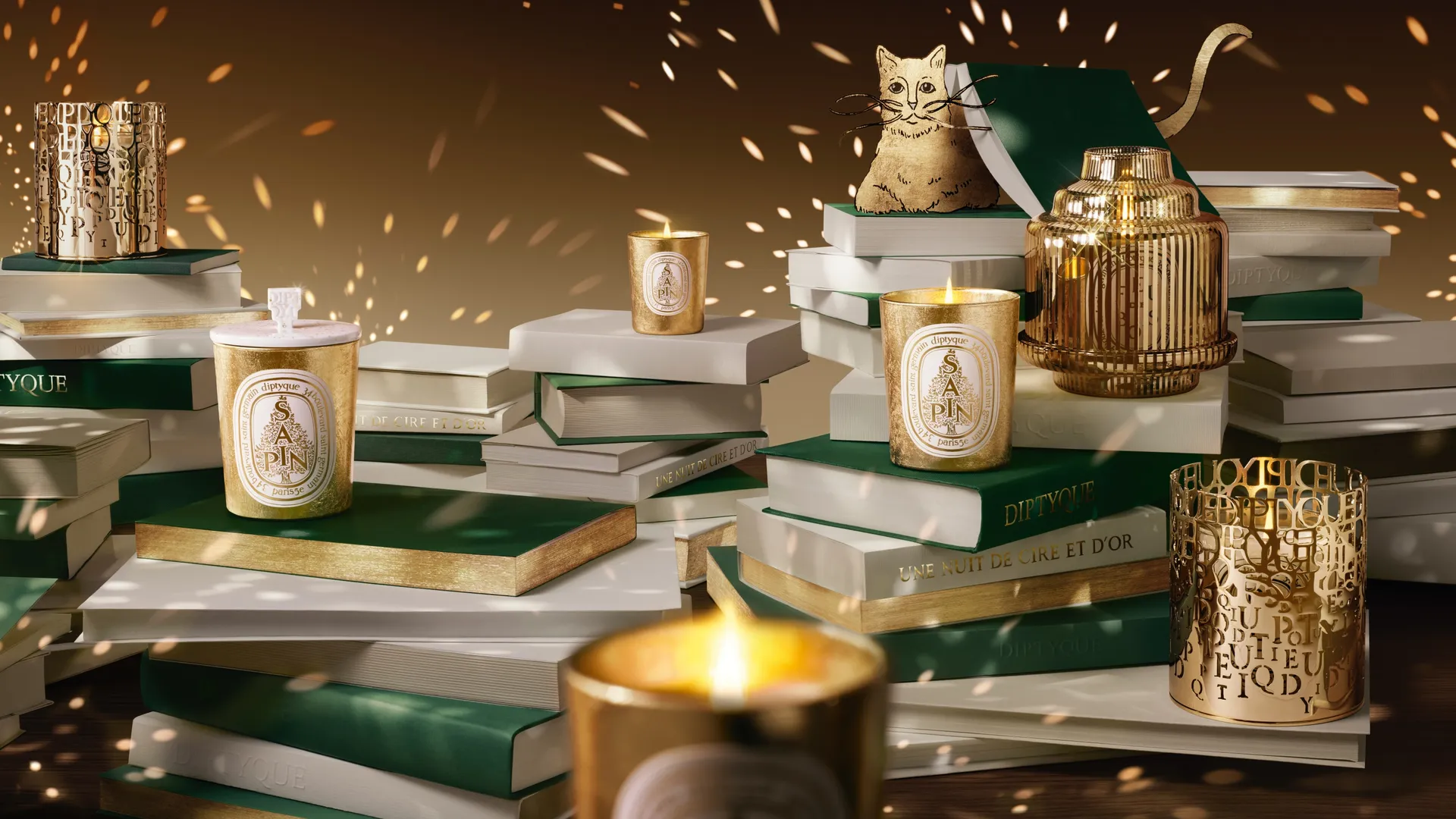 Diptyque đưa BST mùa lễ hội đến quán cà phê cổ ở Paris